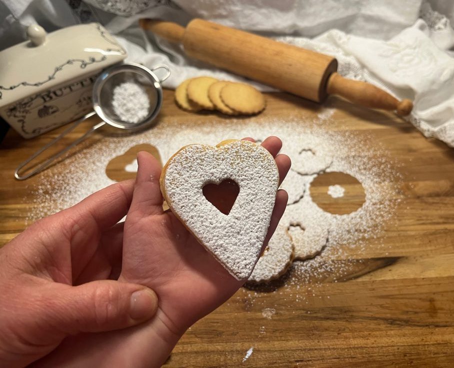 hands holding cookie